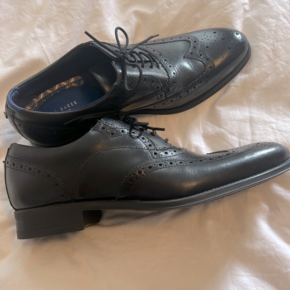 Ted Baker Leather Oxford Lace Ups - Men’s - US 8 - Picture 2 of 8